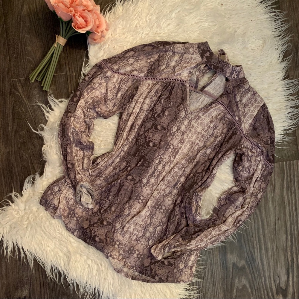 Jessica Simpson purple snakeskin keyhole top